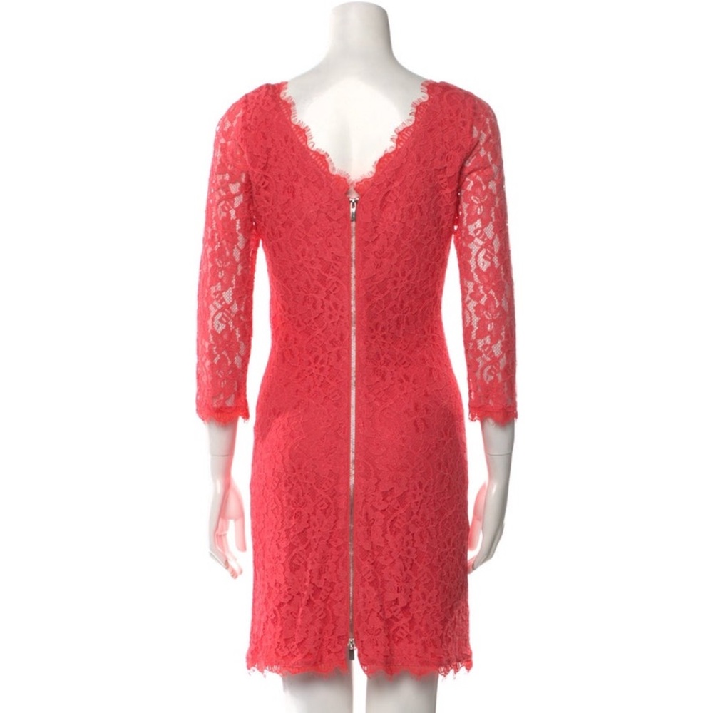 Diane von Furstenberg DVF Zarita Lace Pattern Hot Coral Mini Sheath Dress Size 8 - Picture 2 of 6